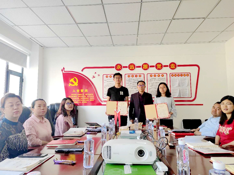 裂变系统培训-优秀员工颁奖2.jpg