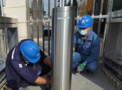 兰州石化公司催化剂大门隐患治理项目施工现场